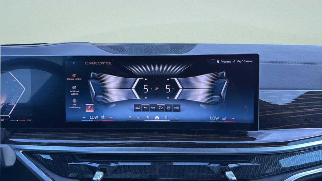 Used 2025 BMW X5 xDrive40i image 13