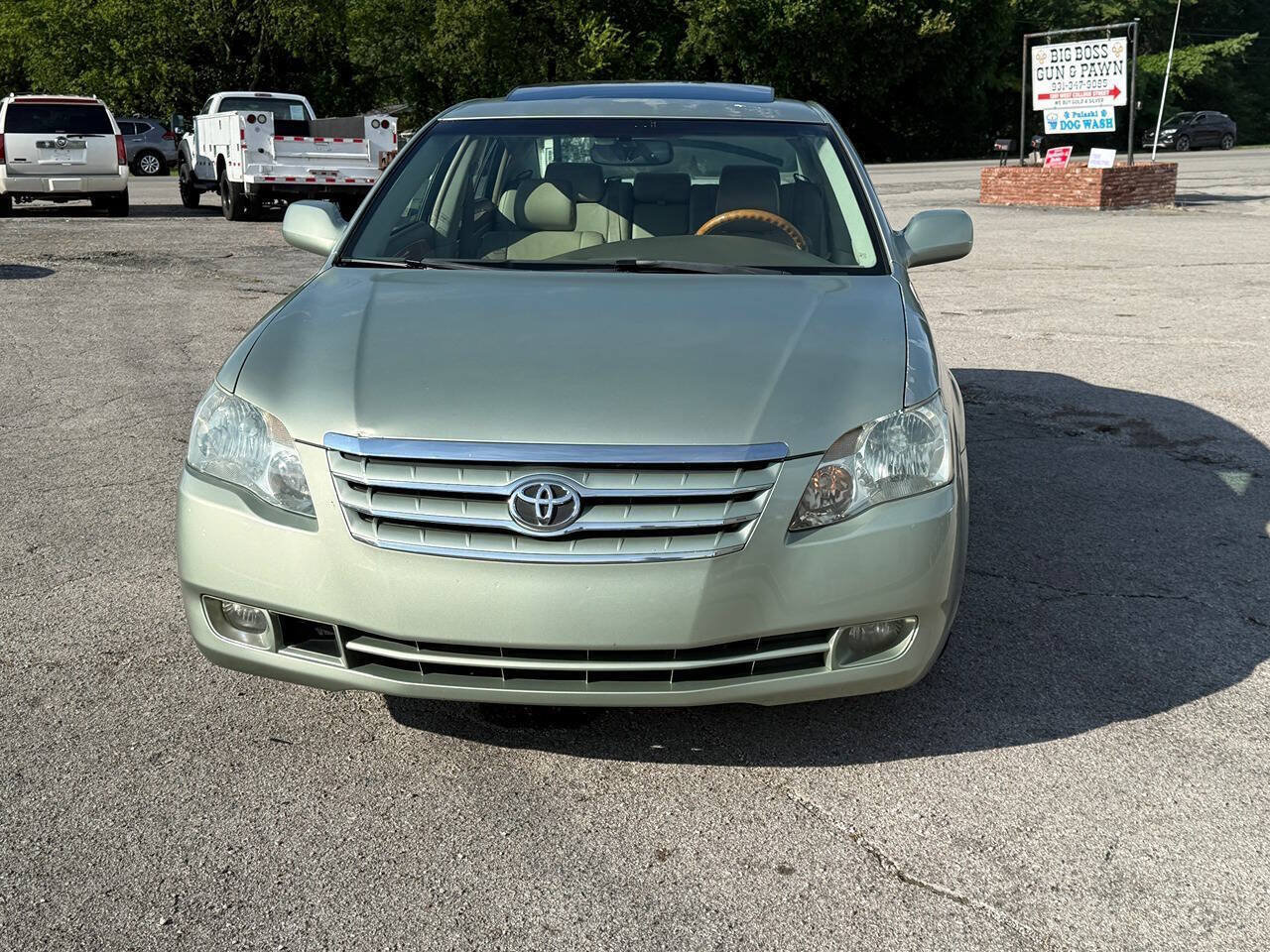 Used 2005 Toyota Avalon Limited FWD image 19