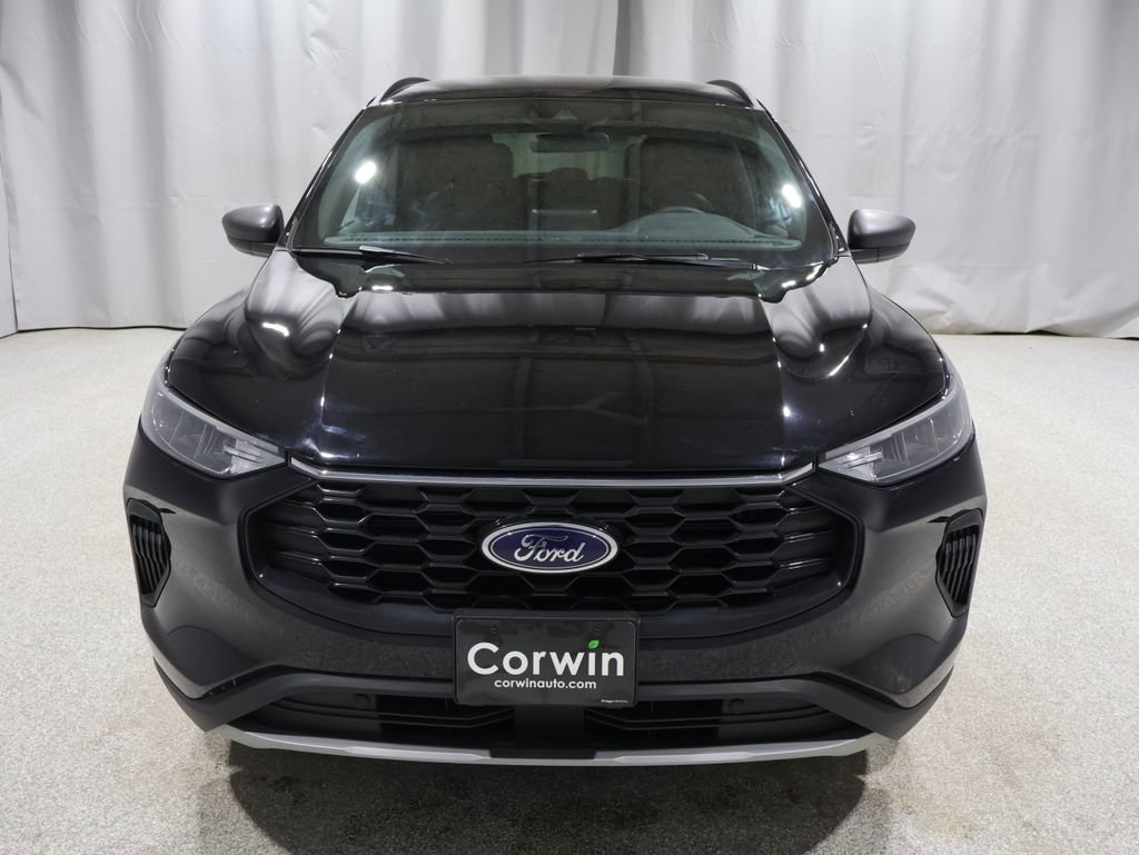 Used 2025 Ford Escape ST-Line AWD/4WD image 6