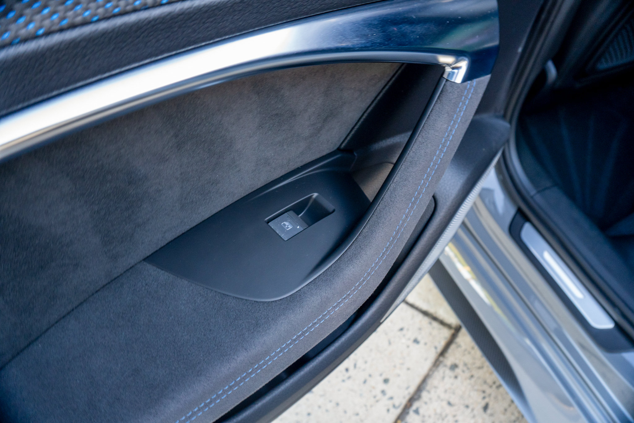 Used 2025 Audi RS 6 performance w/ Matte Carbon Package AWD/4WD image 18