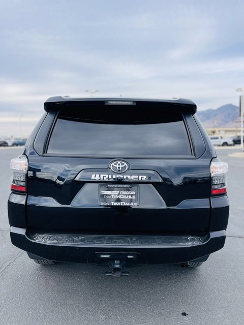 Used 2023 Toyota 4Runner SR5 Premium image 5