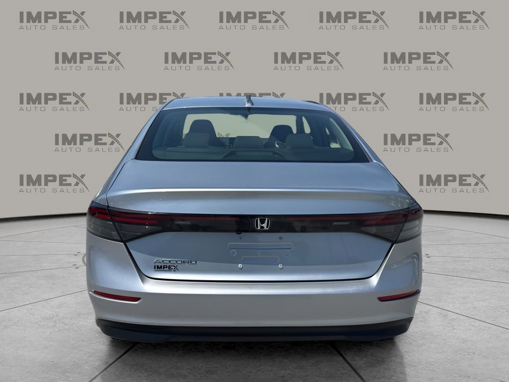 Used 2024 Honda Accord EX image 4