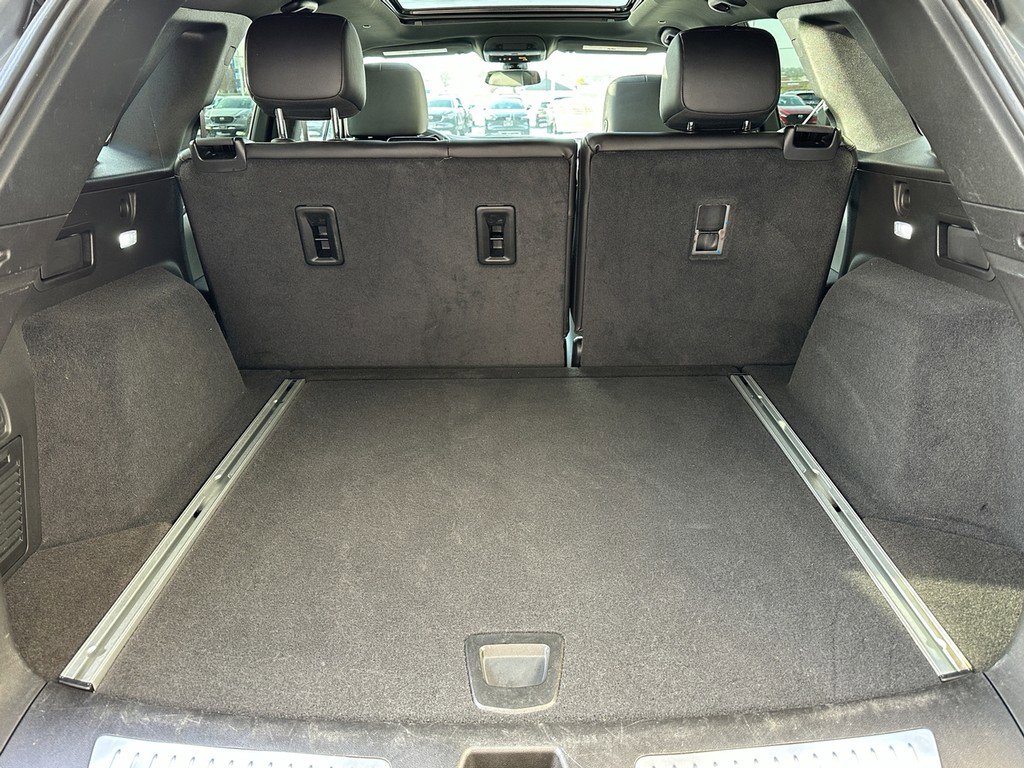 Certified 2025 Cadillac XT5 Premium Luxury image 4