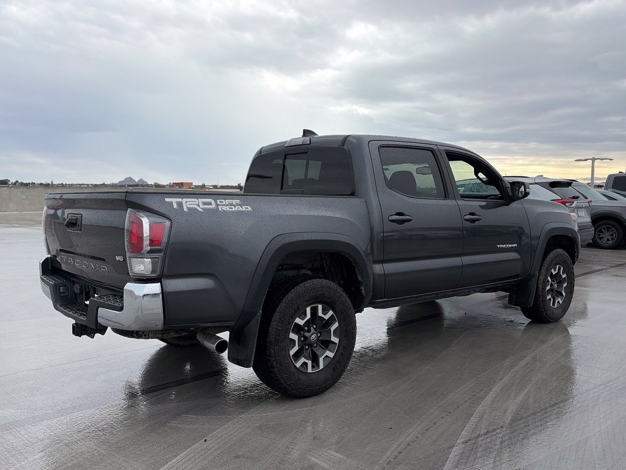 Used 2022 Toyota Tacoma TRD Off-Road RWD image 2