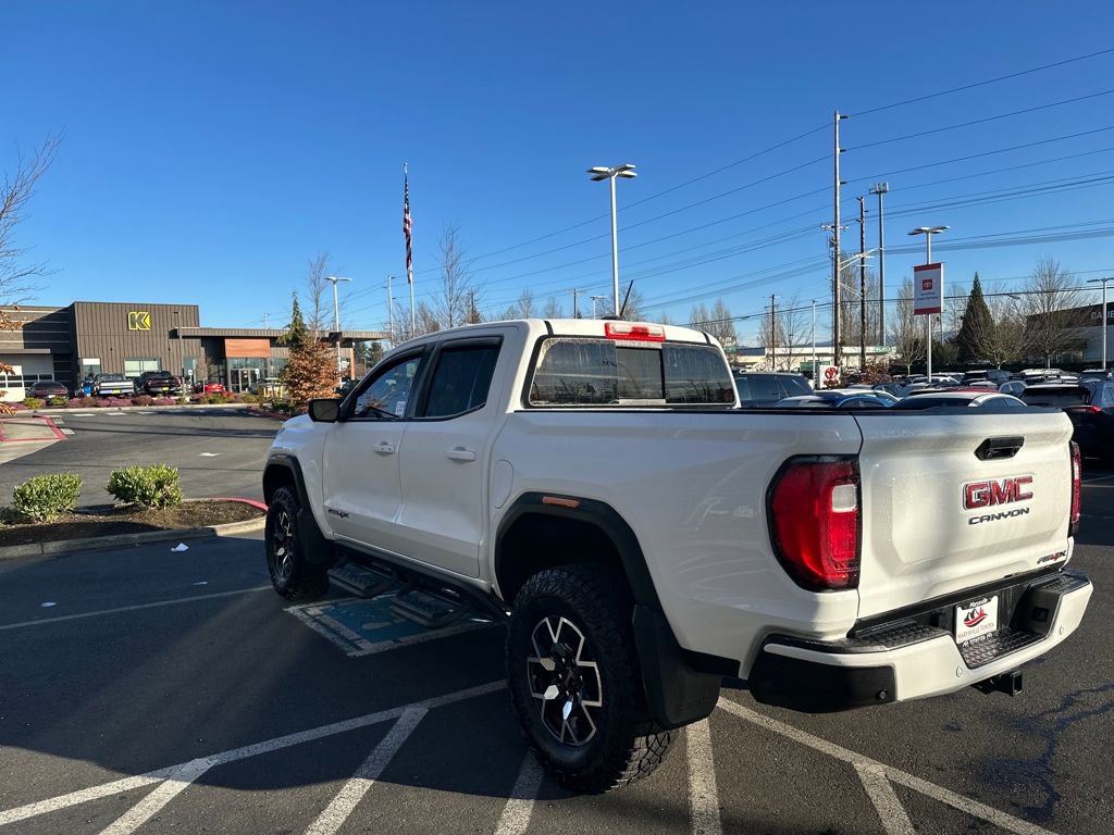 Used 2024 GMC Canyon AT4X image 5