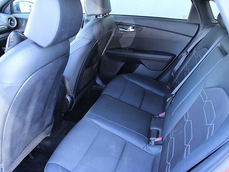 Used 2020 Kia Forte GT-Line FWD image 12