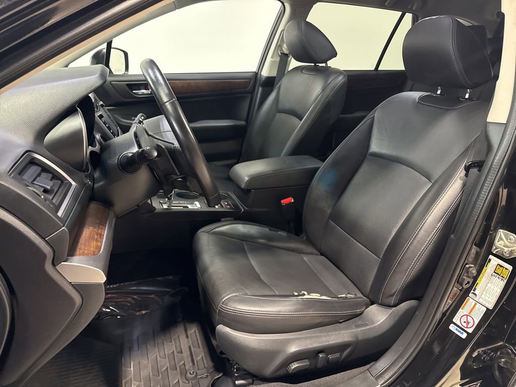 Used 2017 Subaru Outback 2.5i Limited AWD/4WD image 26