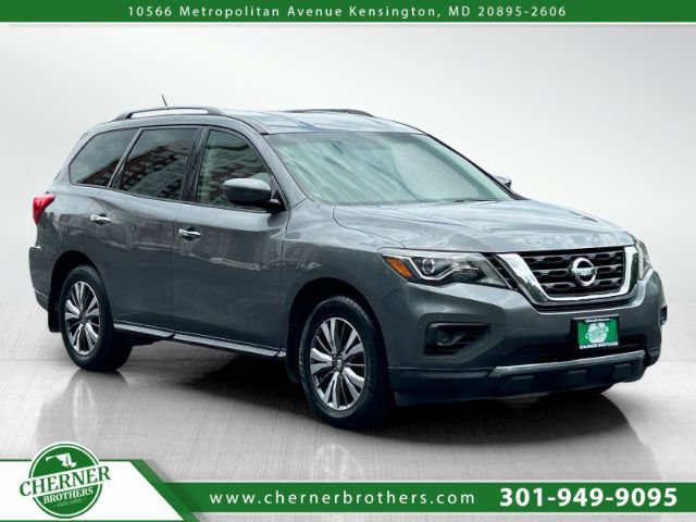 Used 2018 Nissan Pathfinder S AWD/4WD image 1