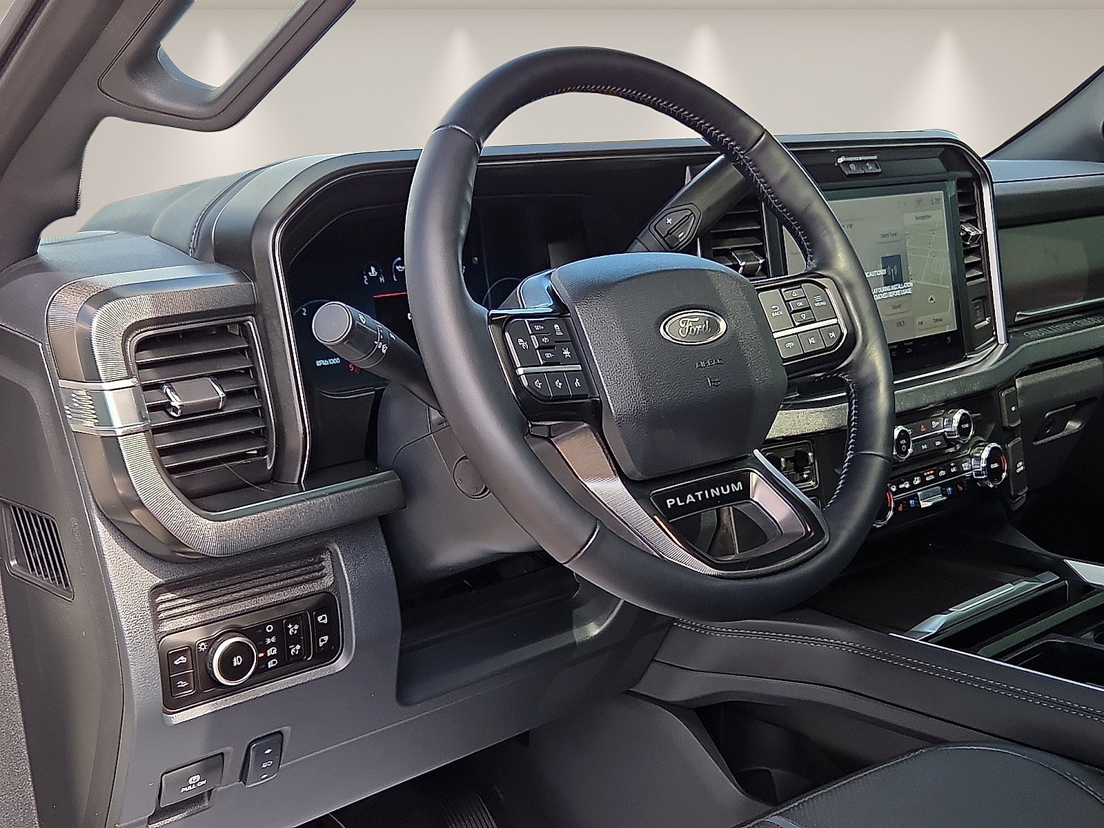 Used 2026 Ford F350 Platinum AWD/4WD image 15