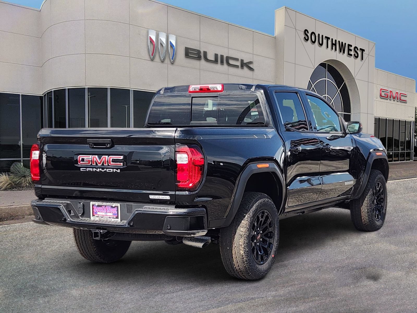 New 2026 GMC Canyon Elevation w/ Convenience Package RWD image 5