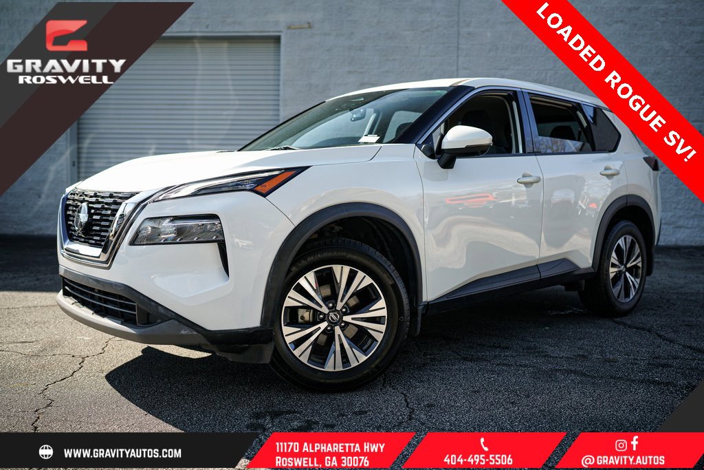 Used 2021 Nissan Rogue SV image 1
