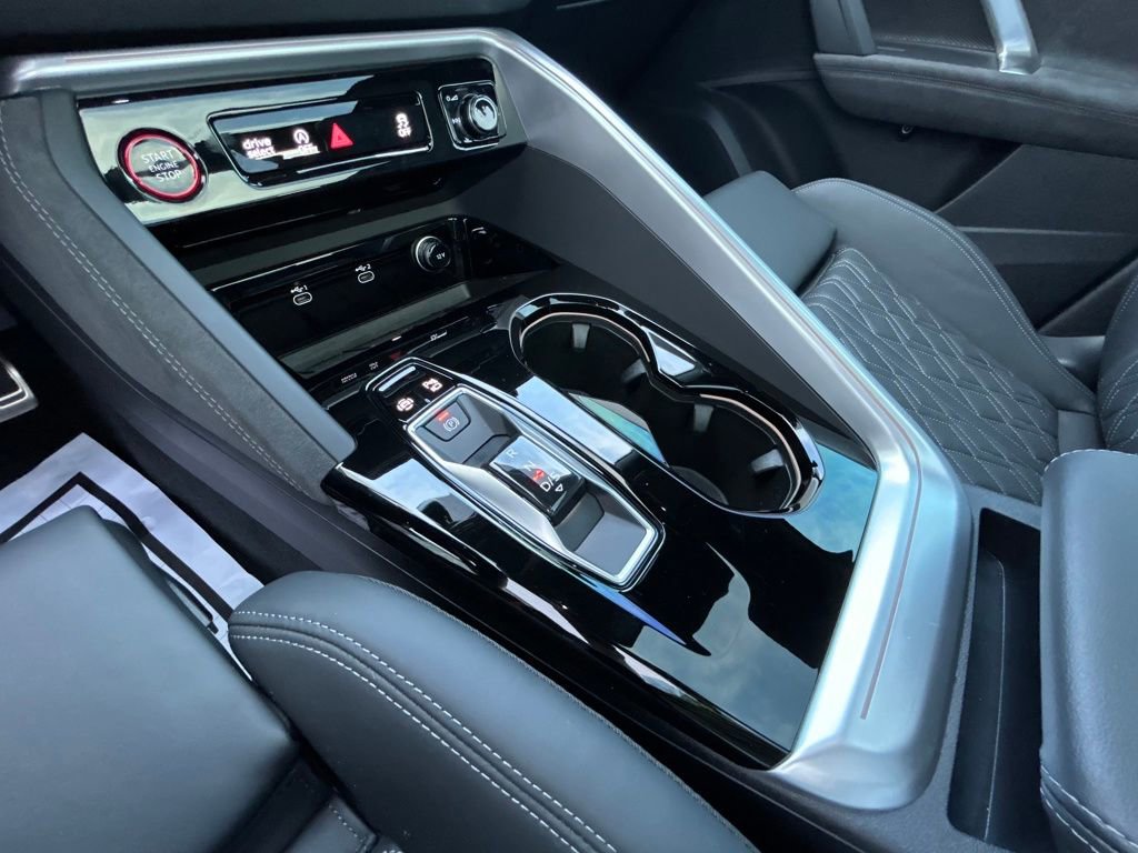 Certified 2025 Audi SQ5 Premium Plus w/ Premium Plus Package image 26