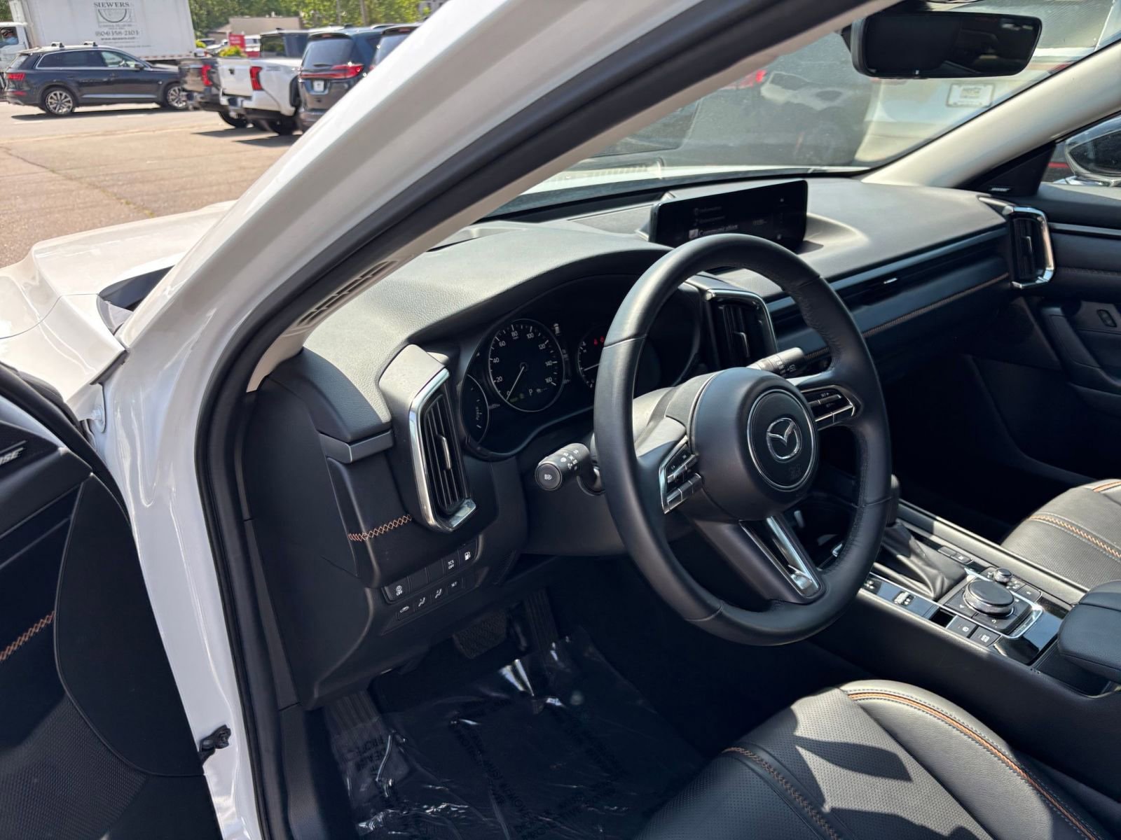 Used 2025 MAZDA CX-50 2.5 Hybrid w/ Premium Plus Pkg AWD/4WD image 36