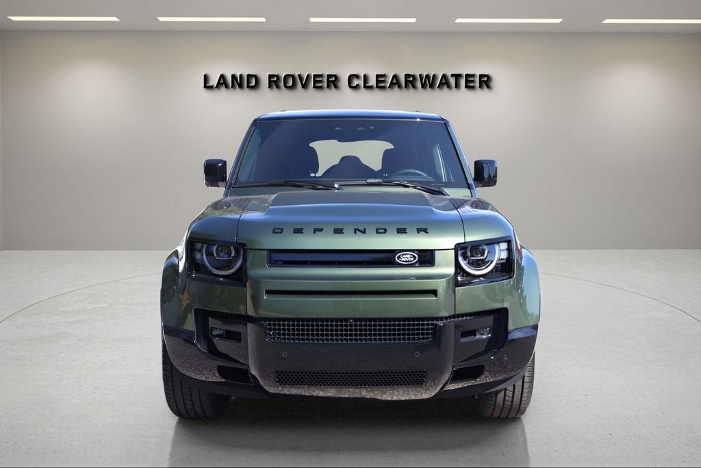 New 2026 Land Rover Defender 110 X-Dynamic SE AWD/4WD image 8