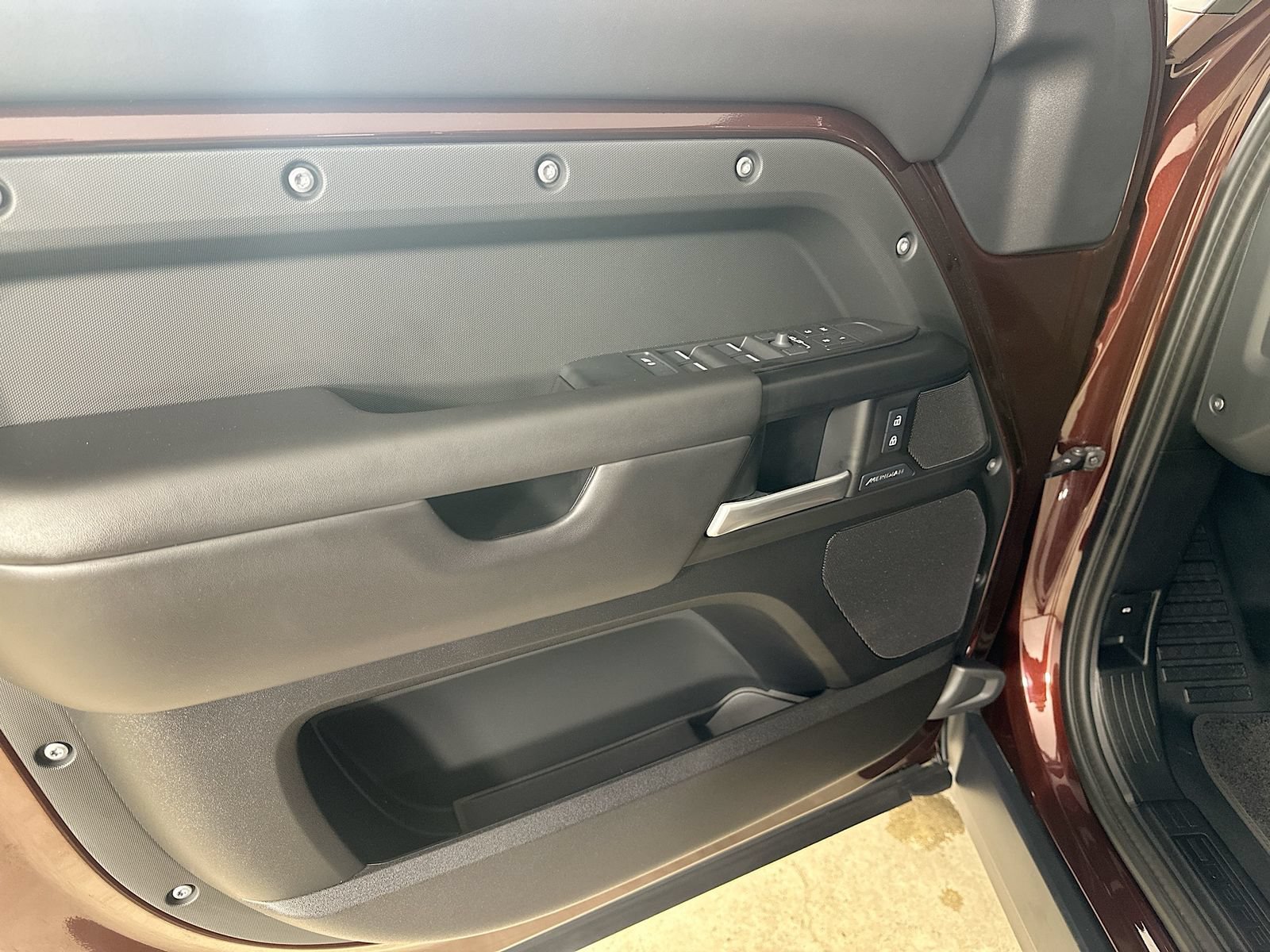 New 2025 Land Rover Defender 130 S AWD/4WD image 16