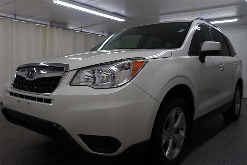 Used 2016 Subaru Forester 2.5i Premium w/ Popular Package #1 AWD/4WD image 3