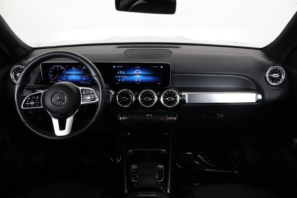 Certified 2020 Mercedes-Benz GLB 250 4MATIC image 8