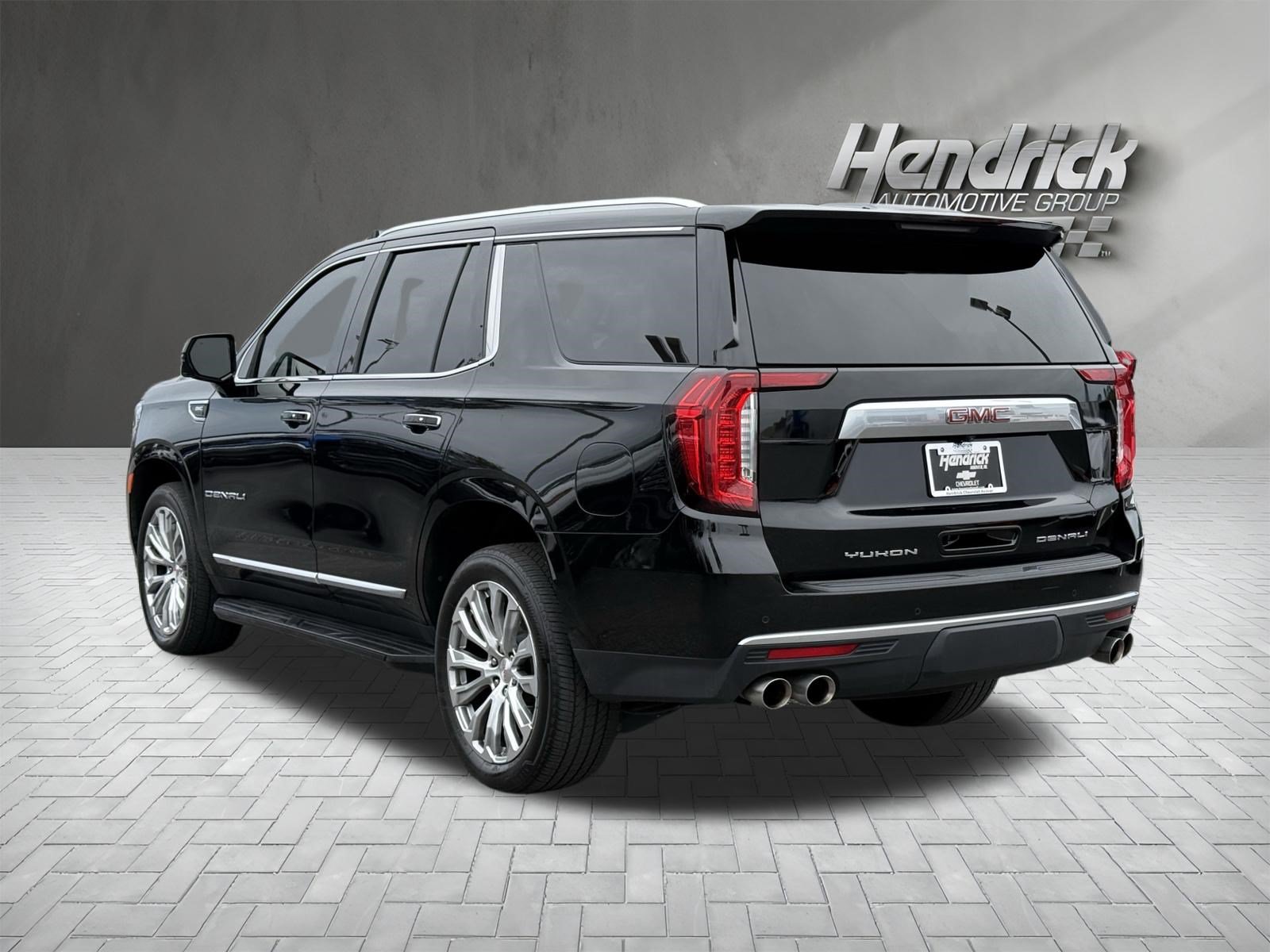 Used 2023 GMC Yukon Denali AWD/4WD image 7