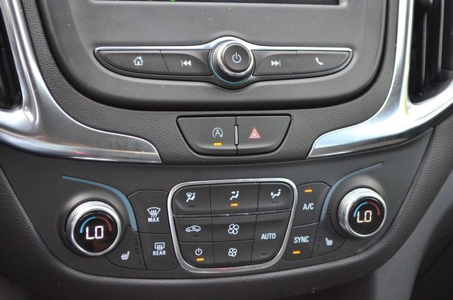 Used 2024 Chevrolet Equinox LT image 30