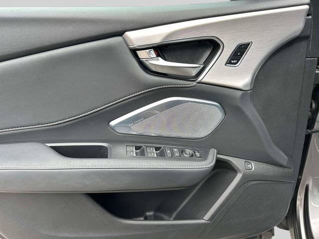 Used 2023 Acura RDX w/ Technology Package AWD/4WD image 15
