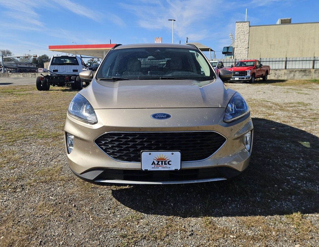 Used 2020 Ford Escape SEL image 2