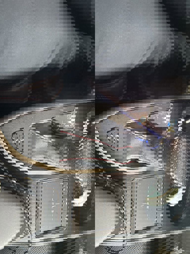 Used 2022 Lexus UX 250h F Sport w/ F Sport Premium Package image 13