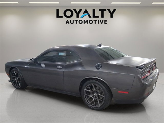 Used 2019 Dodge Challenger R/T w/ T/A Package image 3