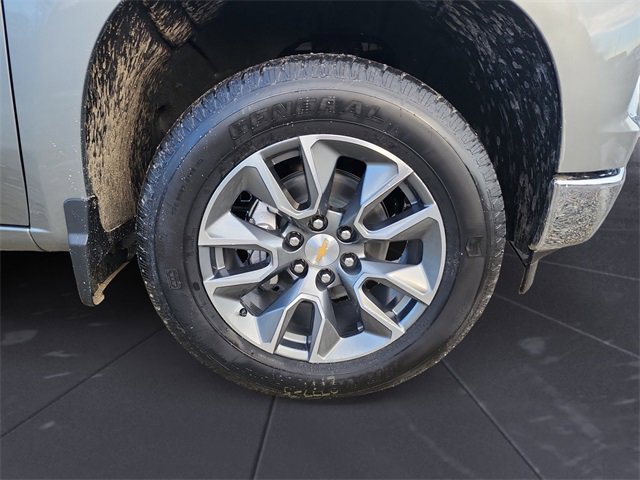 New 2026 Chevrolet Silverado 1500 LT image 9