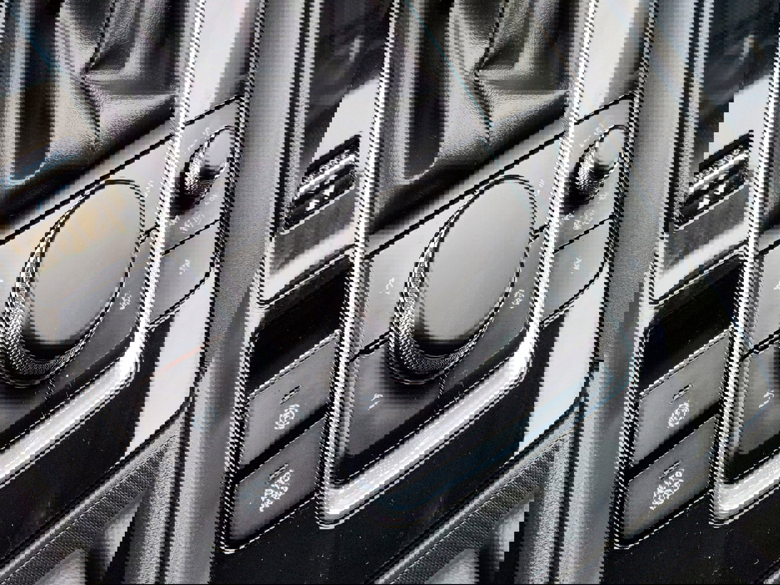 Used 2025 MAZDA CX-50 2.5 Turbo w/ Premium Plus Pkg image 23