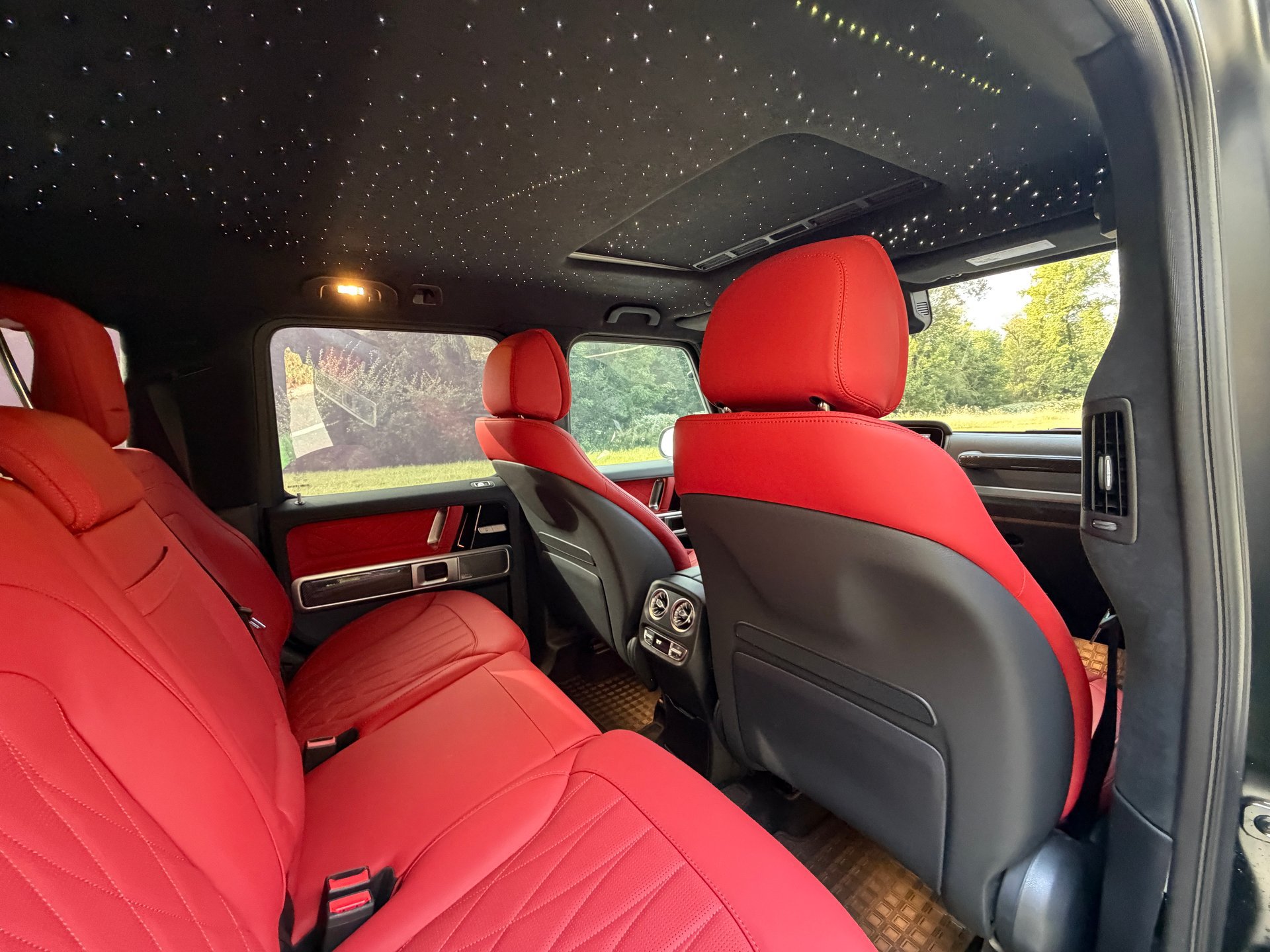 Used 2024 Mercedes-Benz G 63 AMG 4MATIC image 17
