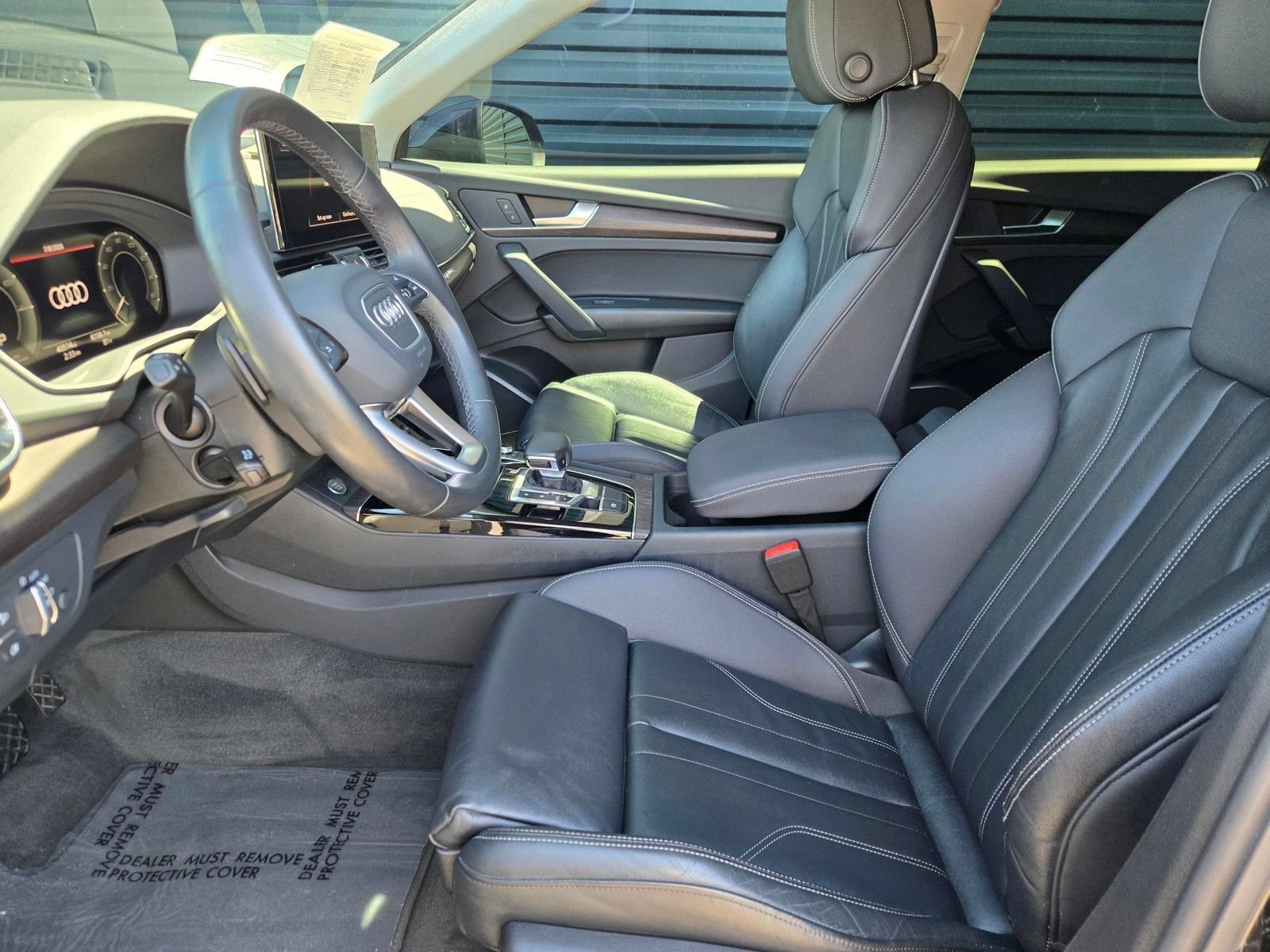 Used 2023 Audi Q5 e Premium w/ Convenience Package AWD/4WD image 27