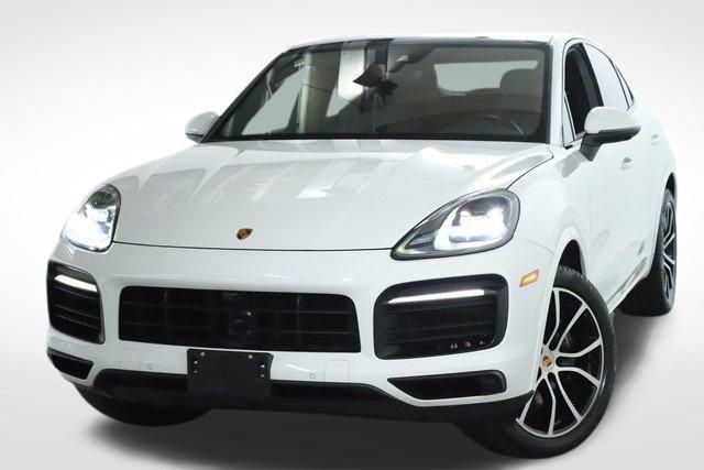 Used 2021 Porsche Cayenne Coupe image 2