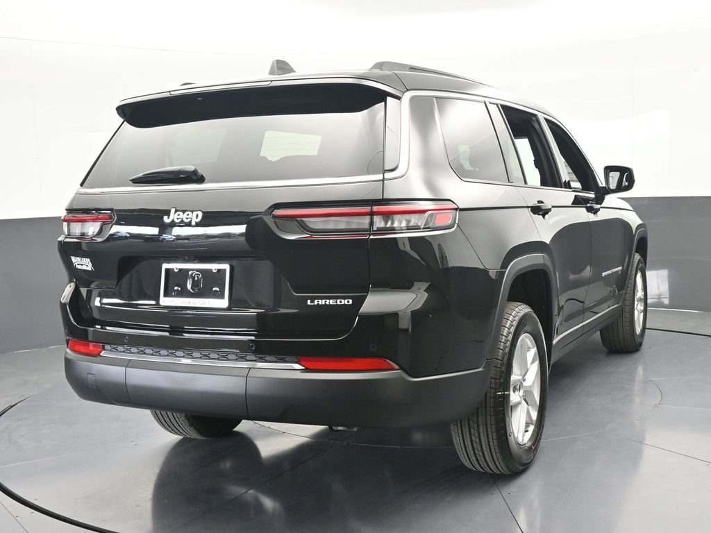 New 2026 Jeep Grand Cherokee L Laredo image 5