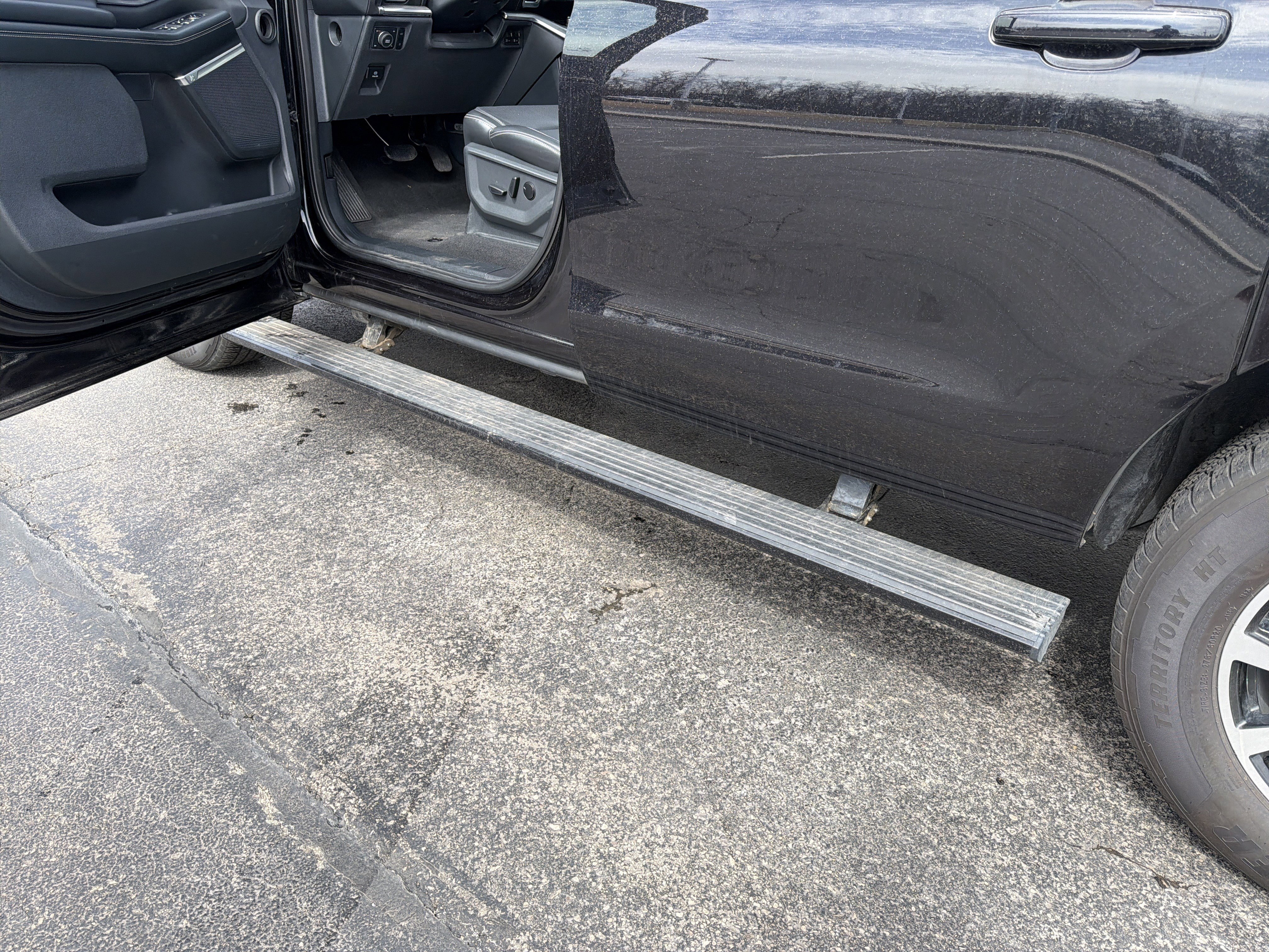 Used 2025 Ford Expedition Max Platinum image 43