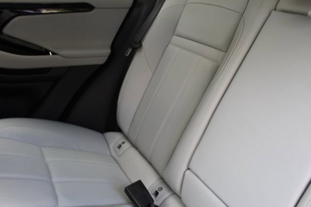 Used 2025 Land Rover Range Rover Evoque S image 24