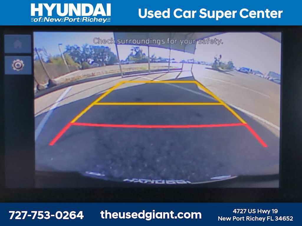 Used 2026 Hyundai Venue SE FWD image 20