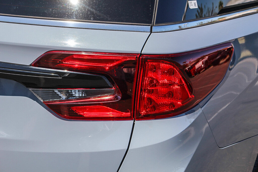Used 2025 Honda Odyssey Sport-L image 29