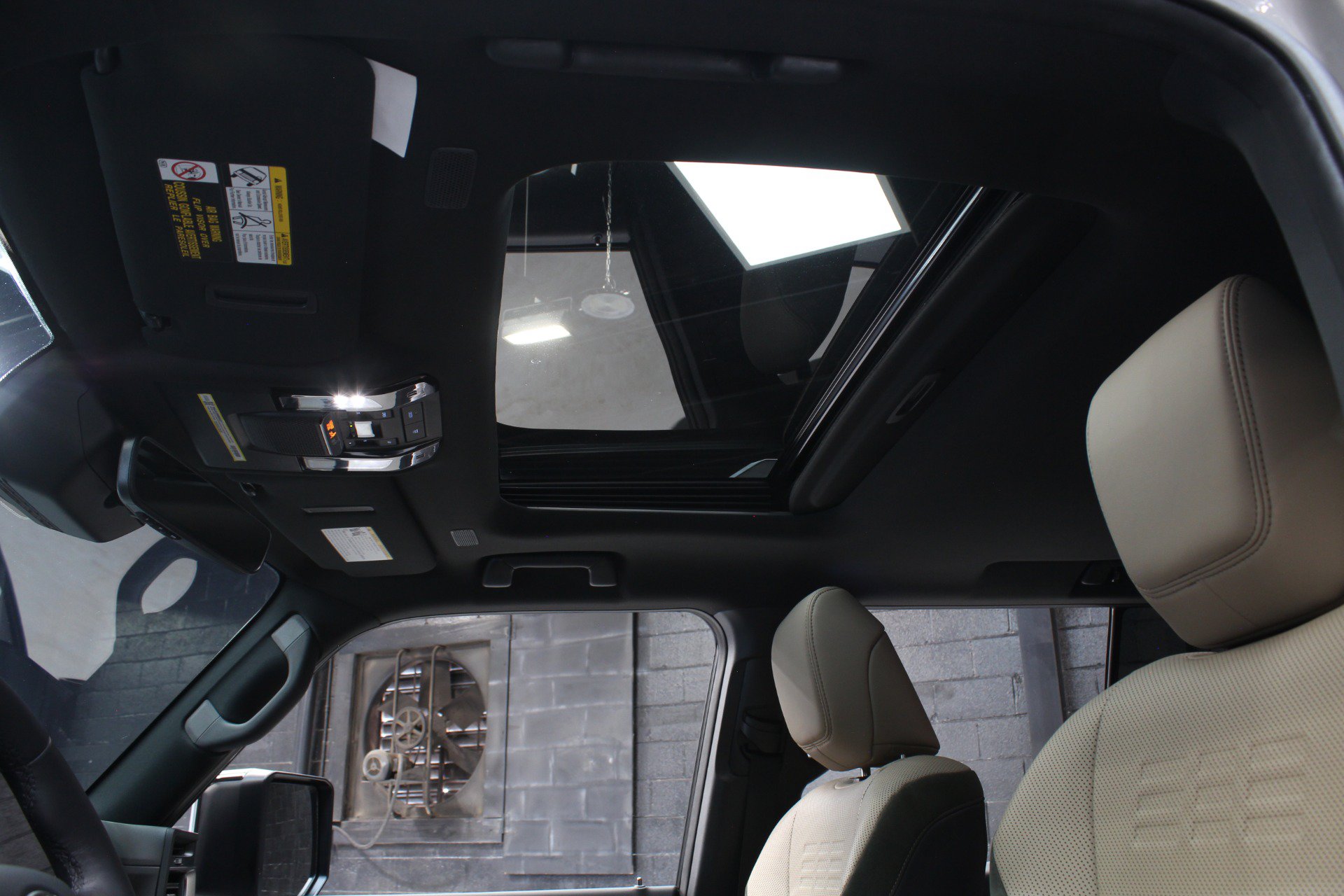 Used 2024 Lexus GX 550 AWD/4WD image 24