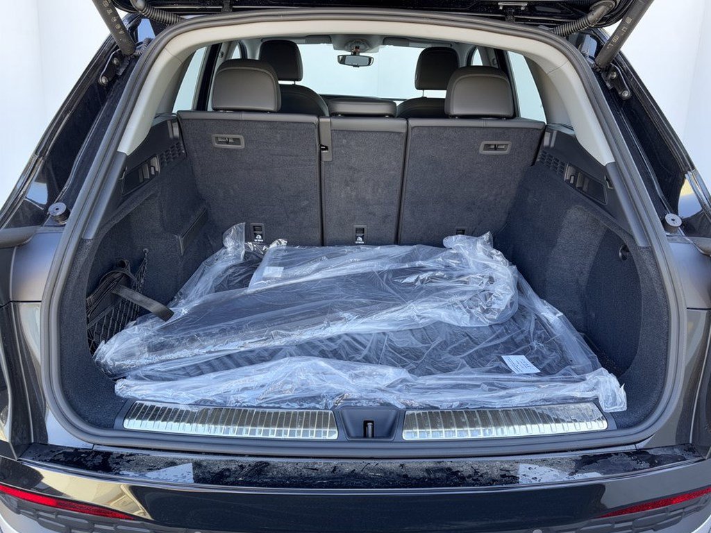 Certified 2026 Audi Q5 Premium AWD/4WD image 28