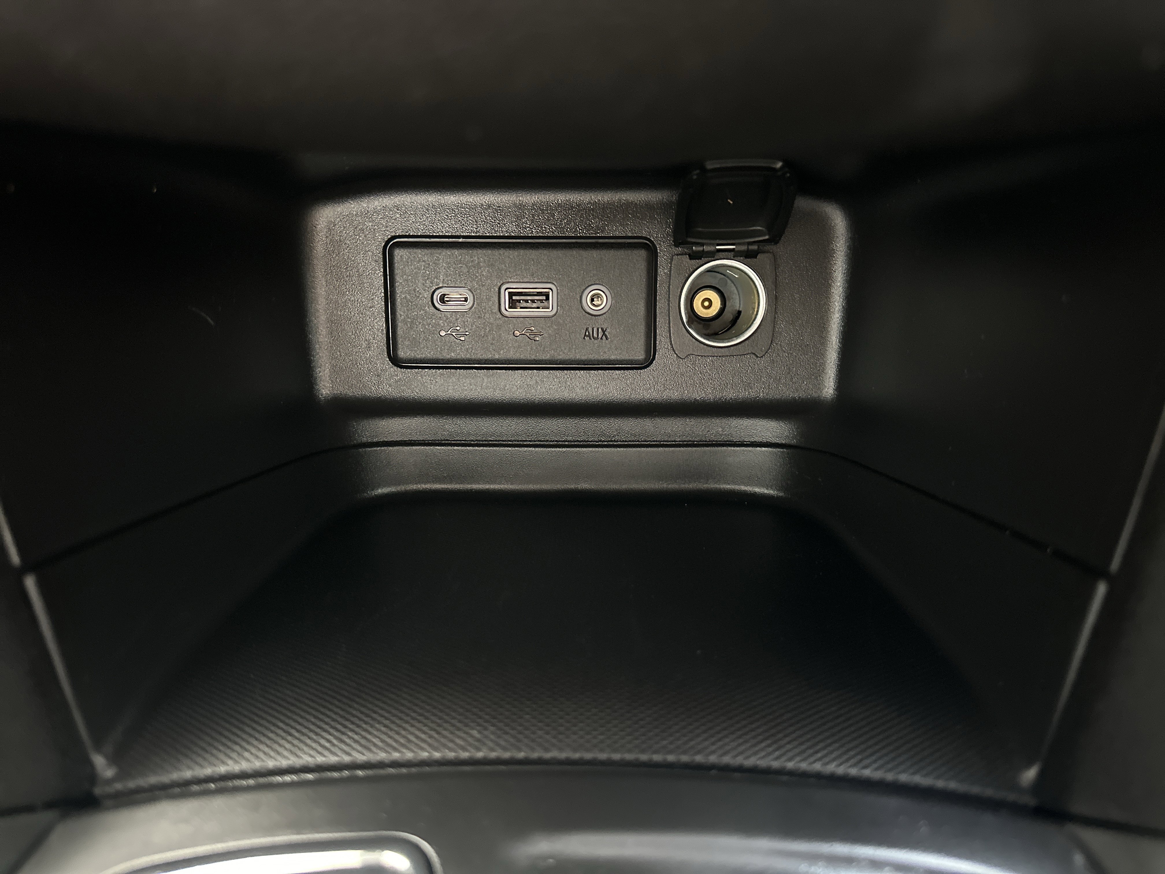 Used 2024 Chevrolet Equinox RS AWD/4WD image 27