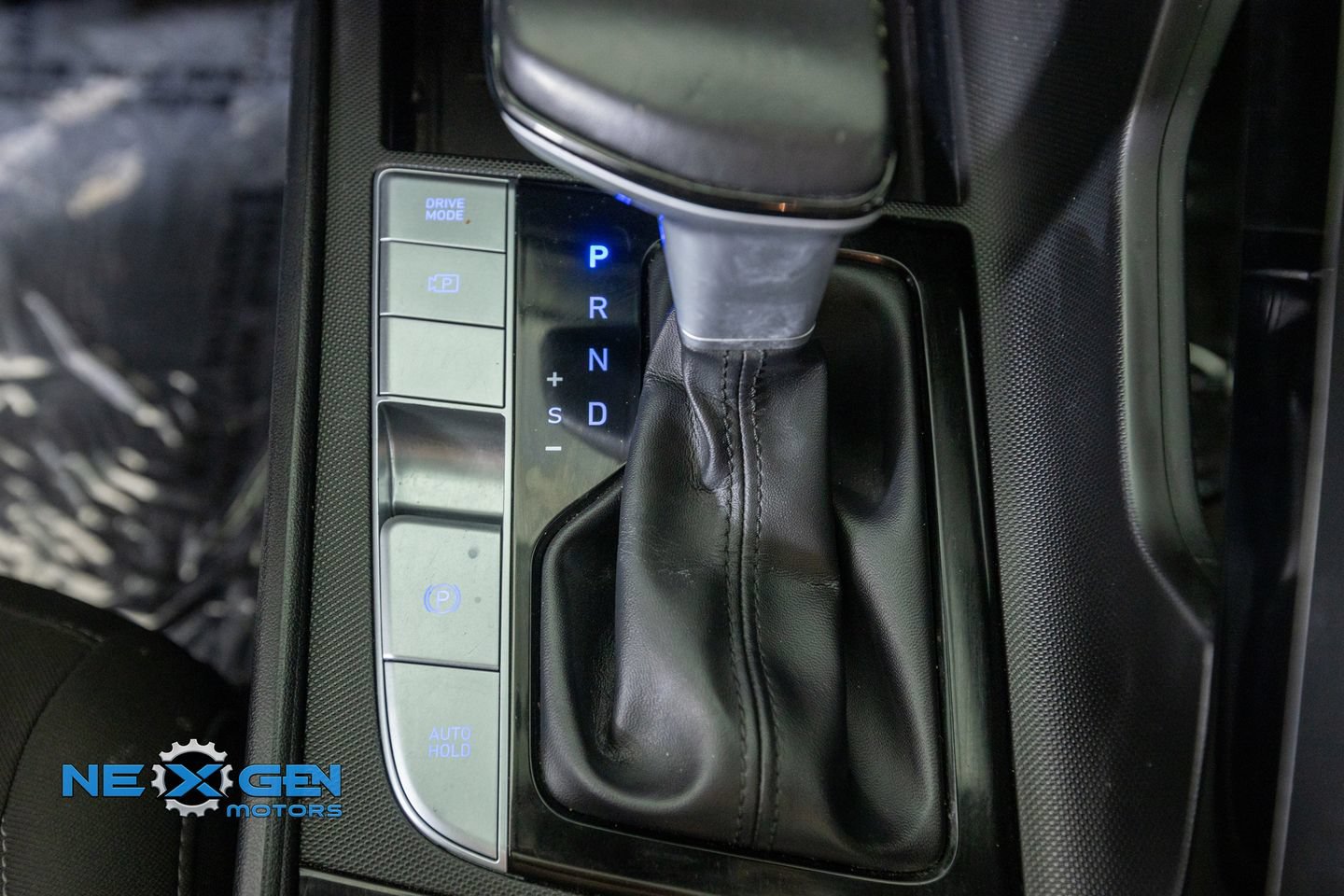 Used 2021 Hyundai Elantra SEL w/ Convenience + Premium Package FWD image 23