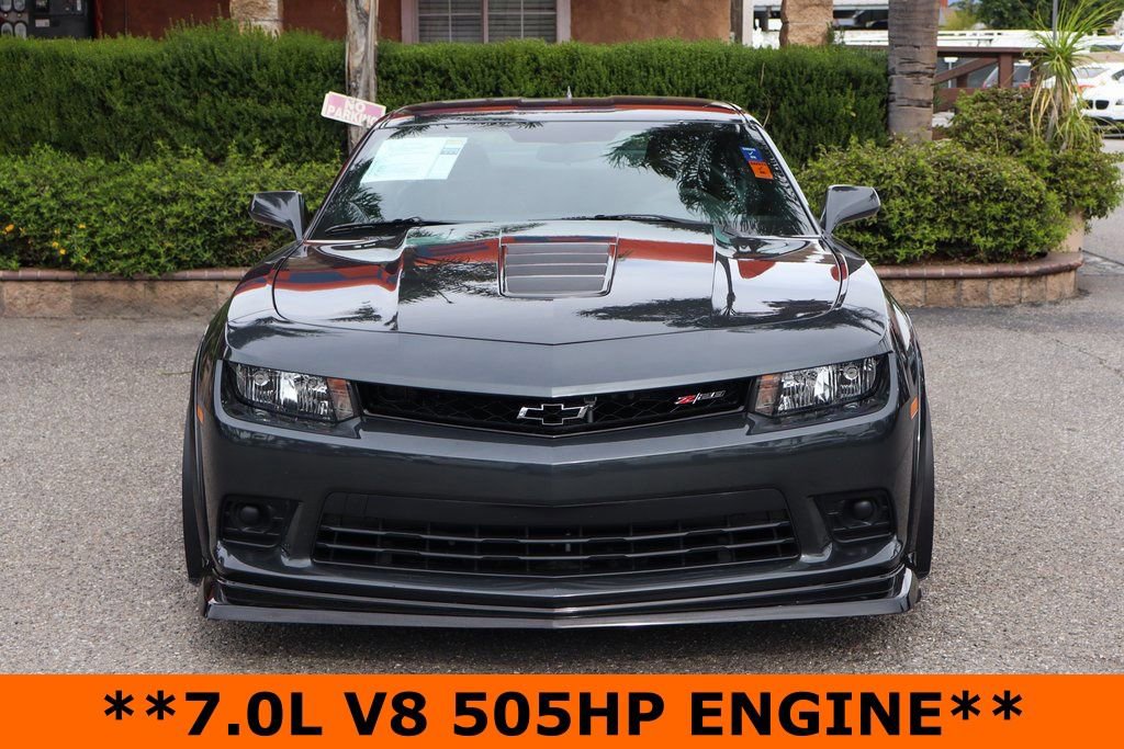 Used 2015 Chevrolet Camaro Z/28 RWD image 3
