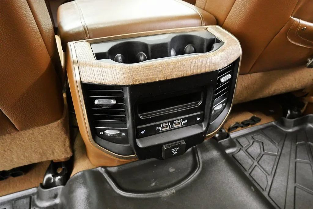 Used 2022 RAM 3500 Limited AWD/4WD image 22
