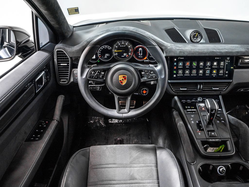 Certified 2023 Porsche Cayenne Turbo GT AWD/4WD image 17
