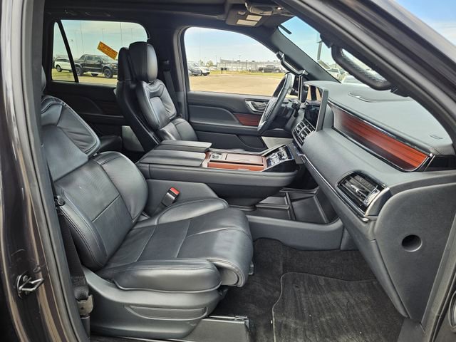 Certified 2023 Lincoln Navigator L Reserve image 29