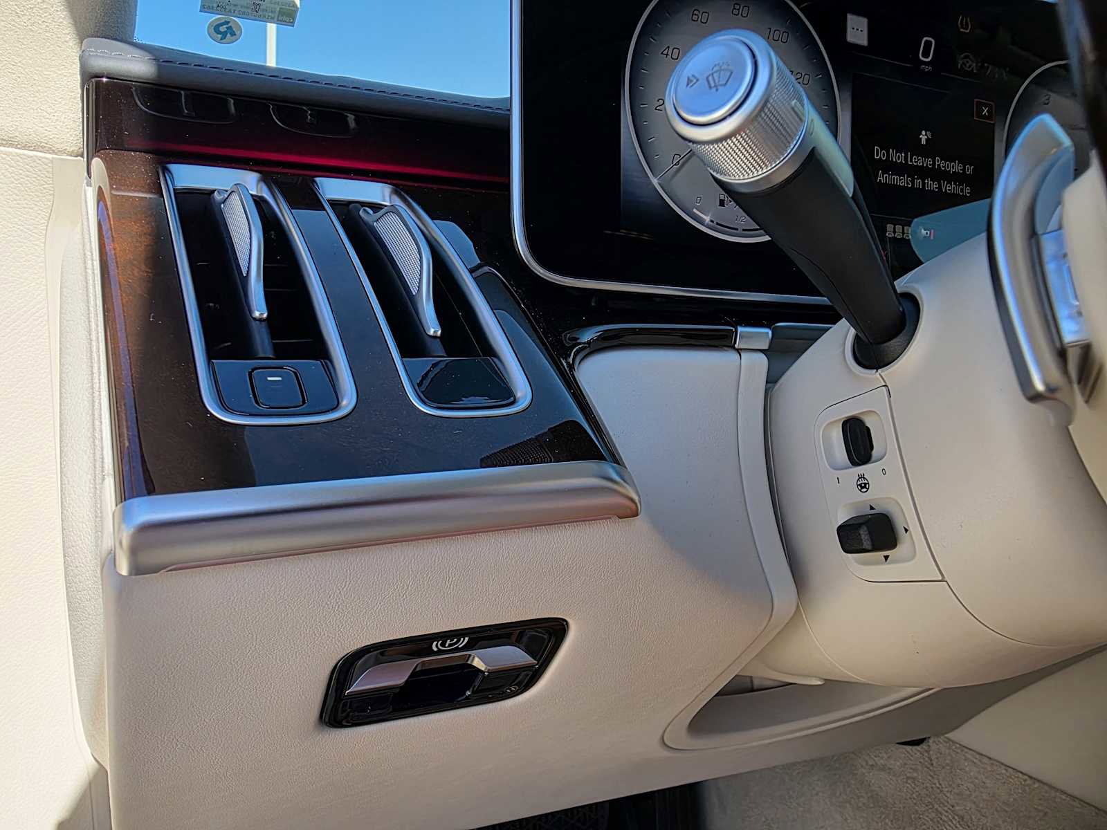 New 2026 Mercedes-Benz S 580 4MATIC Sedan image 22