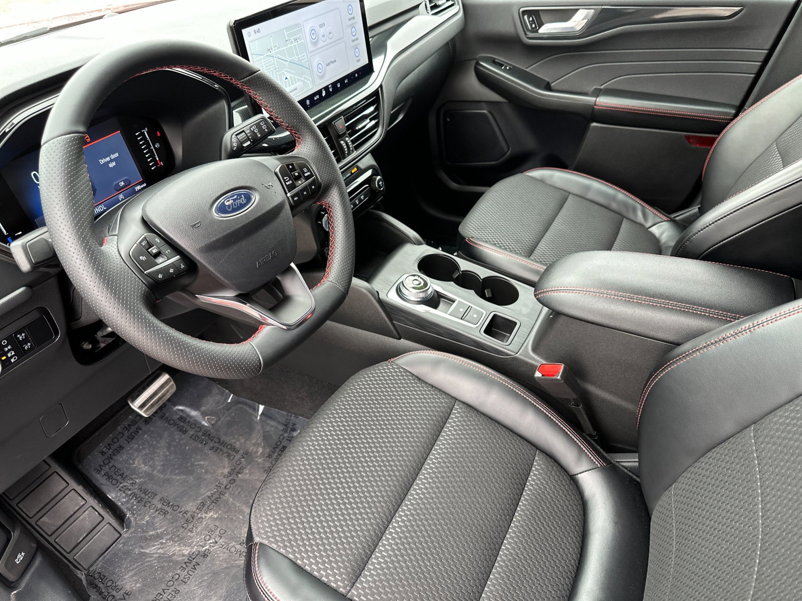 Certified 2024 Ford Escape ST-Line w/ Tech Pack #1 image 10