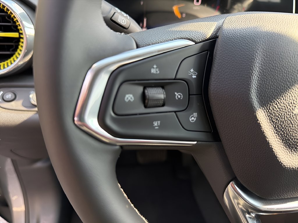 New 2026 Chevrolet Trax ACTIV w/ Driver Confidence Package FWD image 27