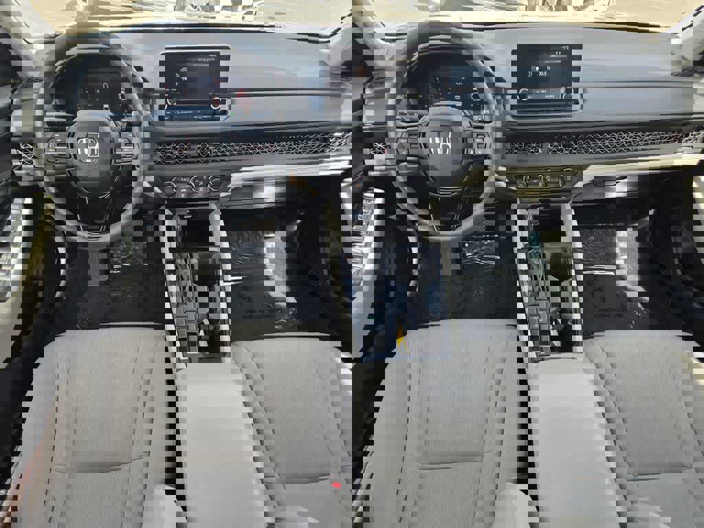 Used 2023 Honda Accord LX image 9