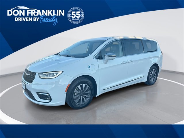 Used 2022 Chrysler Pacifica Limited